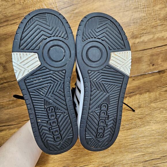 Adidas Hoops Mid 3.0 Black lace up Sneaker size 2 - Picture 5 of 9